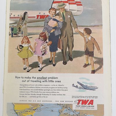 1952 TWA Airlines With Family Walking