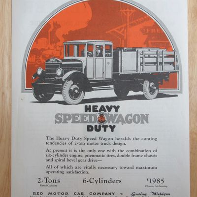 1925 Reo Motor Company with Heavy Duty Speed Wagon
