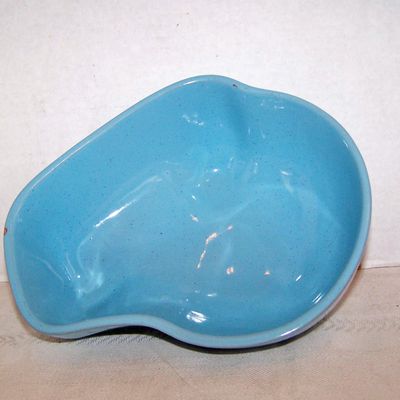 Frankoma 4N Free Form Blue Bowl