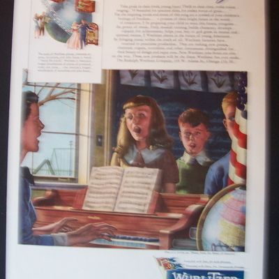 1946 Wurlitzer with Children Singing In A Classroom