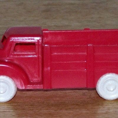 Lapin Red Plastic Truck