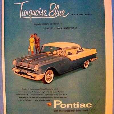 1955 Pontiac with Turquoise Blue & White Mist