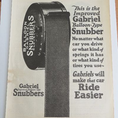 1925 Gabriel Snubbers With Balloon Type Snubber