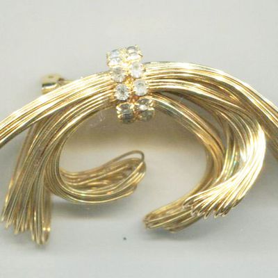Gold Wires Bow Shape Pin, Clear Rhinestone Accent