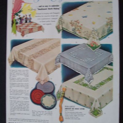 1950  Table  Elegance  By  Paragon  Needlecraft