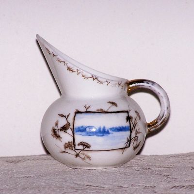 1889 Farmer’S Club Creamer