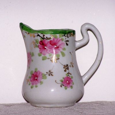 Creamer W/Pink Flowers