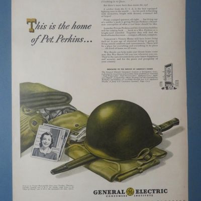 1940's General Electric  w/Soldier's Stuff