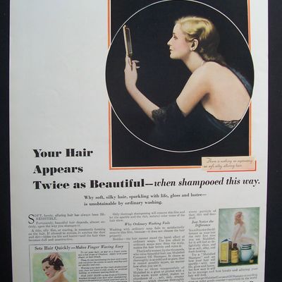 1931 Mulsified Cocoanut Oil Shampoo w/Woman & Mirror