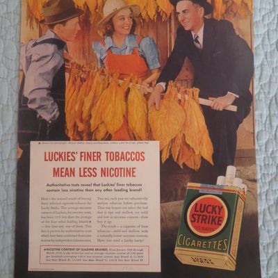 1940 Lucky Strike Cigarettes with Man Buying Tobacco