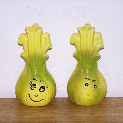 Onion Anthropomorphic Shakers