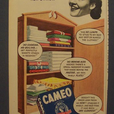 1947  Cameo  Starching  Powder