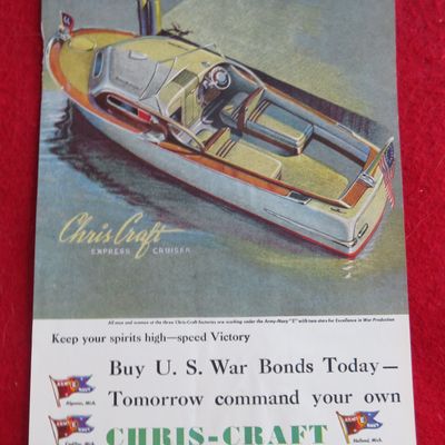 1944 Chris Craft Corporation with the Express Cruiser