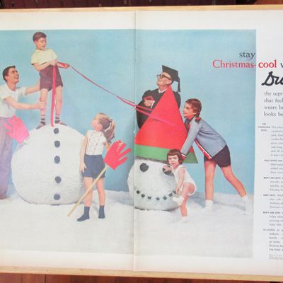 1957 Durene Yarn with Christmas Cool