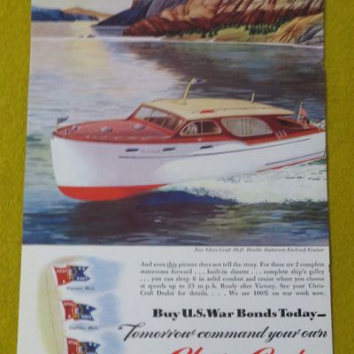1945 Chris Craft with Stateroom Enclosed Cruiser