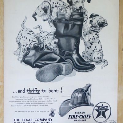 1952 Texaco Fire Chief Gasoline w/ 5 Dalmatians & Boots
