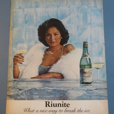 1980 Riunite Bianco with Lovely Woman Holding Glass