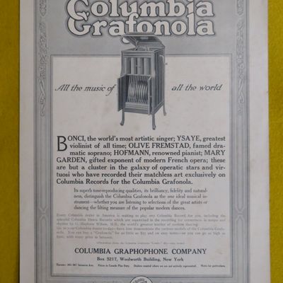 1914 Columbia Graphophone with the Grafonola