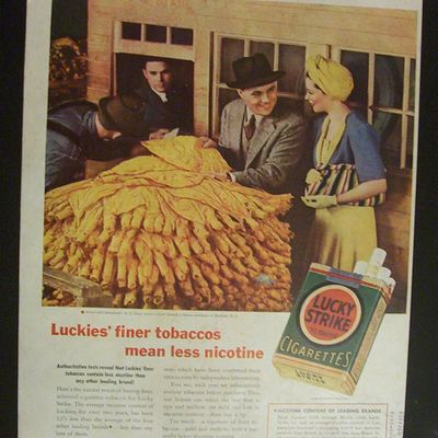 1940  Lucky  Strike  Cigarettes