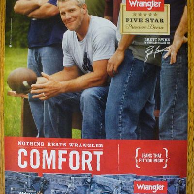 2010 Wrangler Jeans with Football's Brett Favre