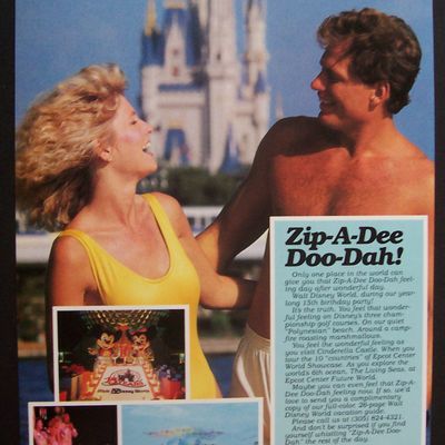 1987 Walt Disney World w/Couple in Front of Castle