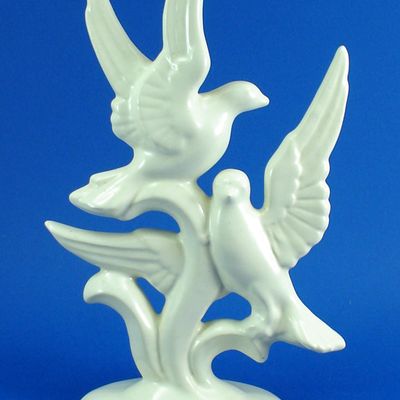 Metlox Poppytrail Bird Pair Figurine