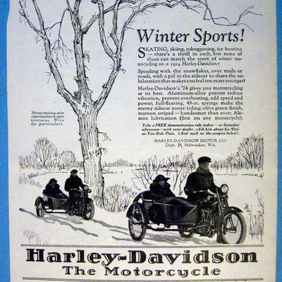1924 Harley Davidson with Couples In Motorcycles