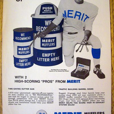 1968 Merit Muffler with Jerry Mays (Kansas City Chiefs)