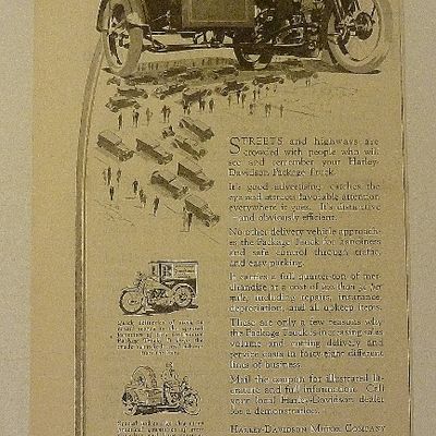1928 Harley Davidson With Package Truck