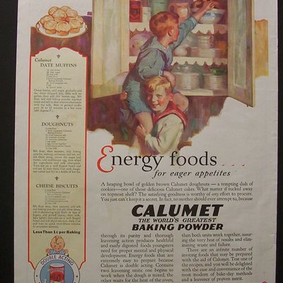 1928  Calumet  Baking  Powder