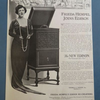 1920's New Edison with Frieda Hempel