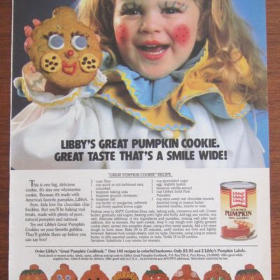1986 Libby Solid Pumpkin with Girl Holding Cookie