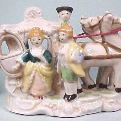 Colonial Style Coach & Horses