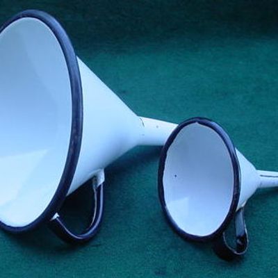 Pr. of B&W Enameled Funnels