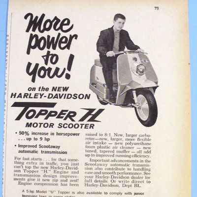 1961 Harley Davidson Topper H Motor Scooter w/Man