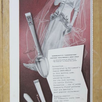1941 Community Plate with Bride in Wedding Gown