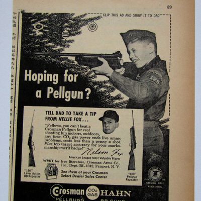 1960 Vintage Crosman Hahn Pellgun With Nelson Fox