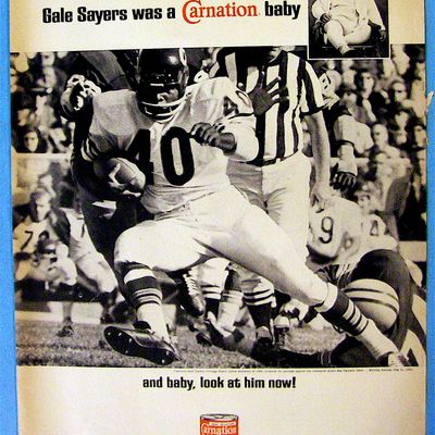 1967 Carnation Milk With Football's Gale Sayers