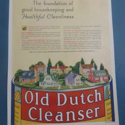 1929 Old Dutch Cleanser with Houses On Top Of Can