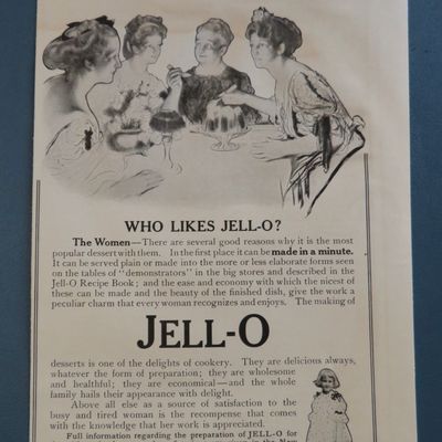 1908 Jell-O with Women Around Table Enjoying Jell-O