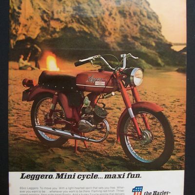 1971 Harley Davidson Motorcycle with 65cc Leggero