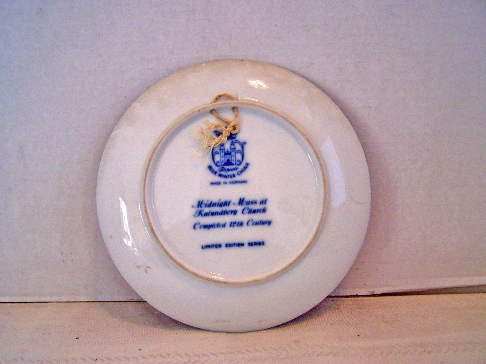 Royal Blue Winter China, Christmas 1970