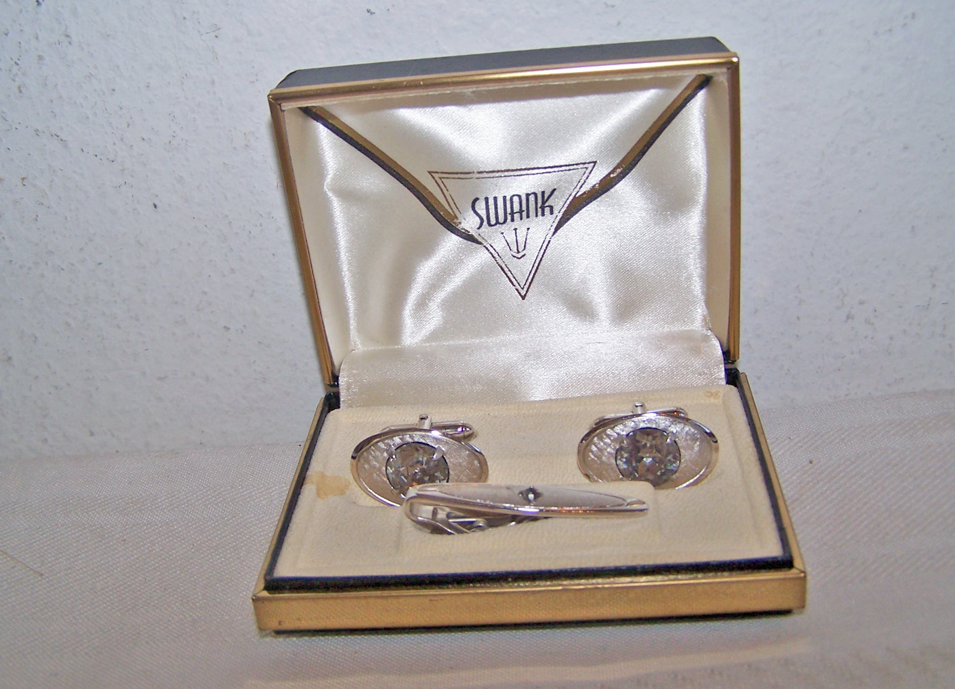 Swank Cuff Links & Tie Clip in Original Case