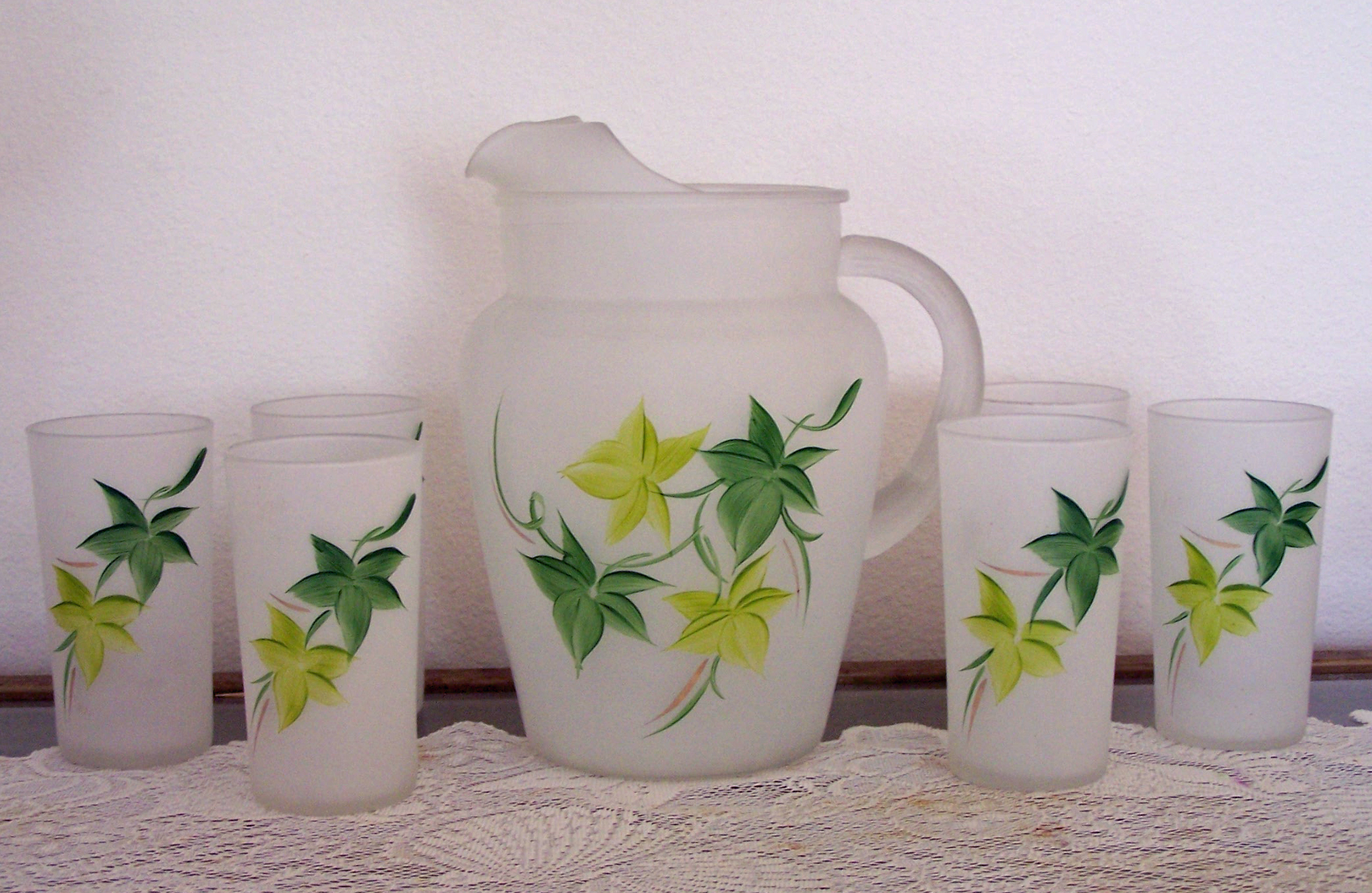 Frosted Ivy Pitcher & 6 Glasses