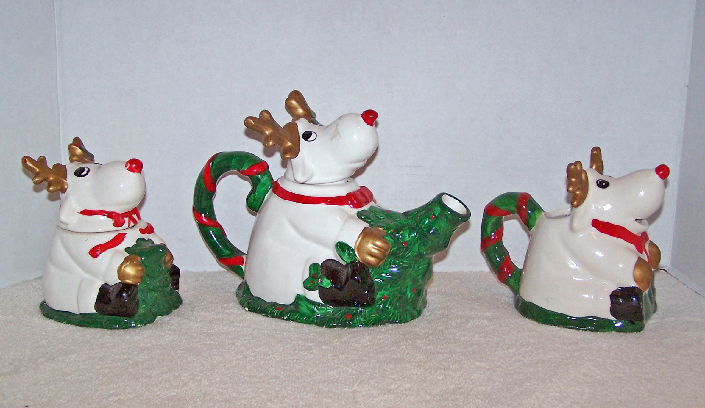 Reindeer 3 Pc. Tea Set, Tea Pot, Sugar & Creamer