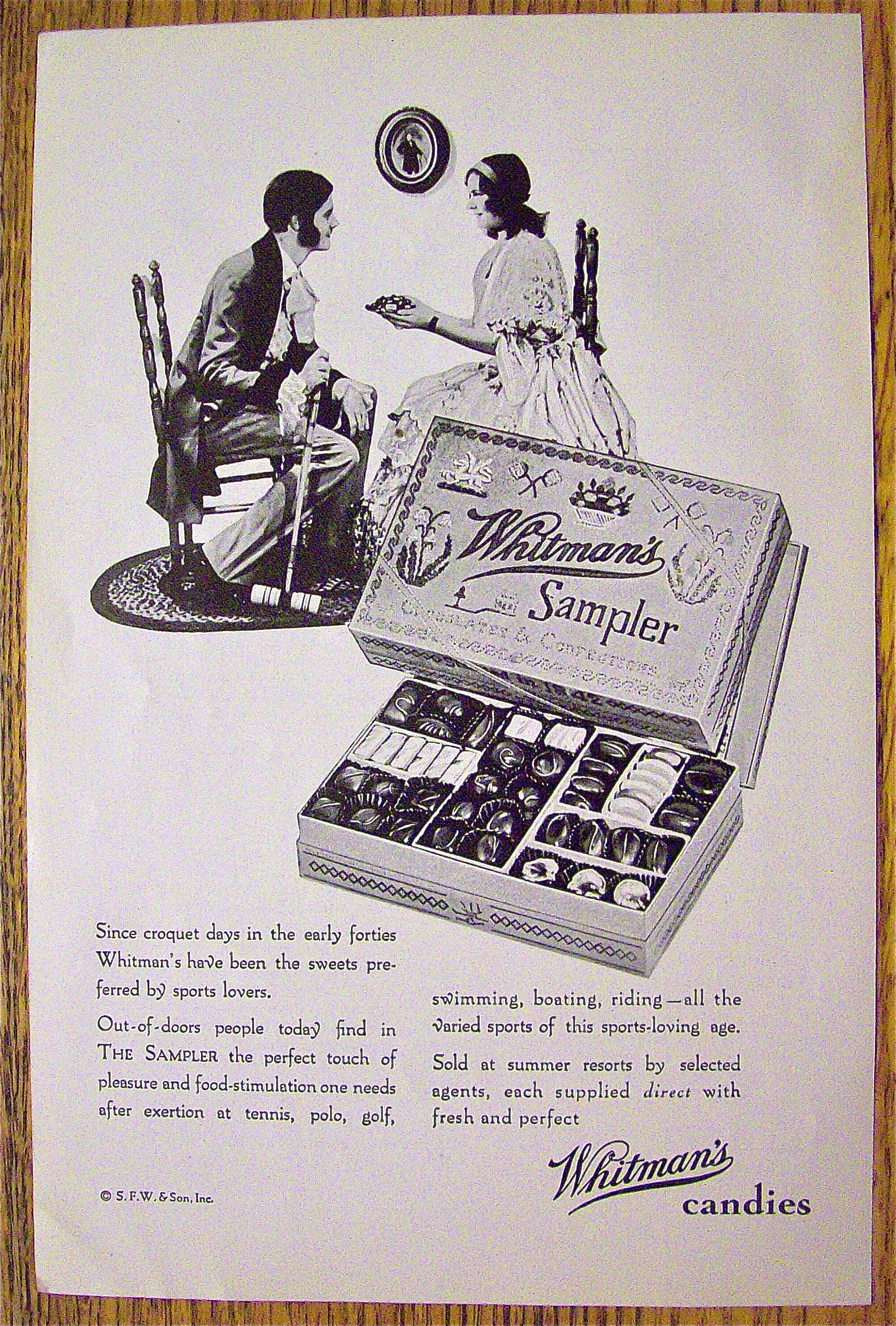 1929 Whitman's Candy Sampler with Man & Woman