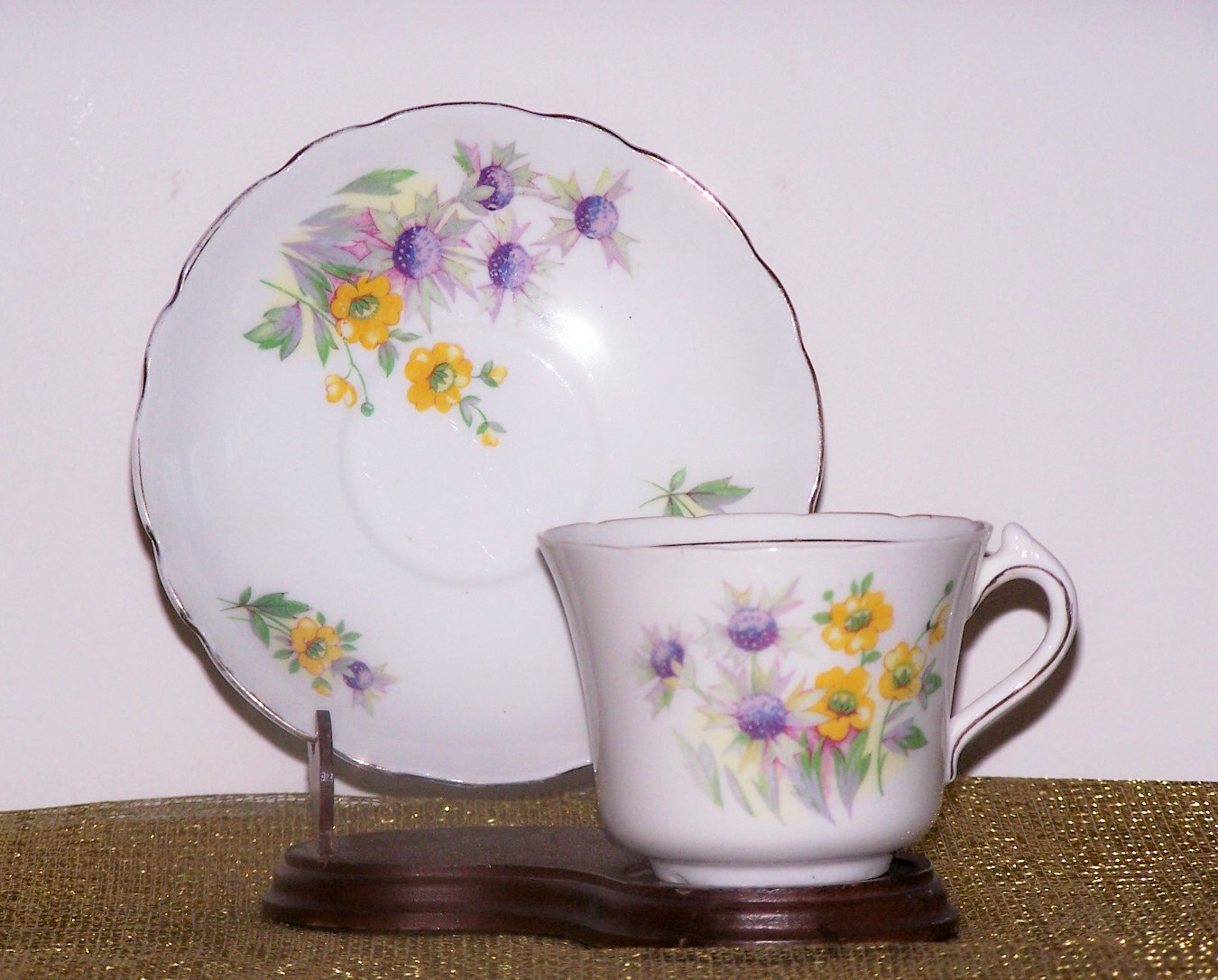 Colclough Cup & Saucer, Yellow & White Flowers