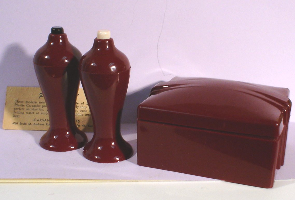 Carvanite Plastic Salt and Pepper Shakers