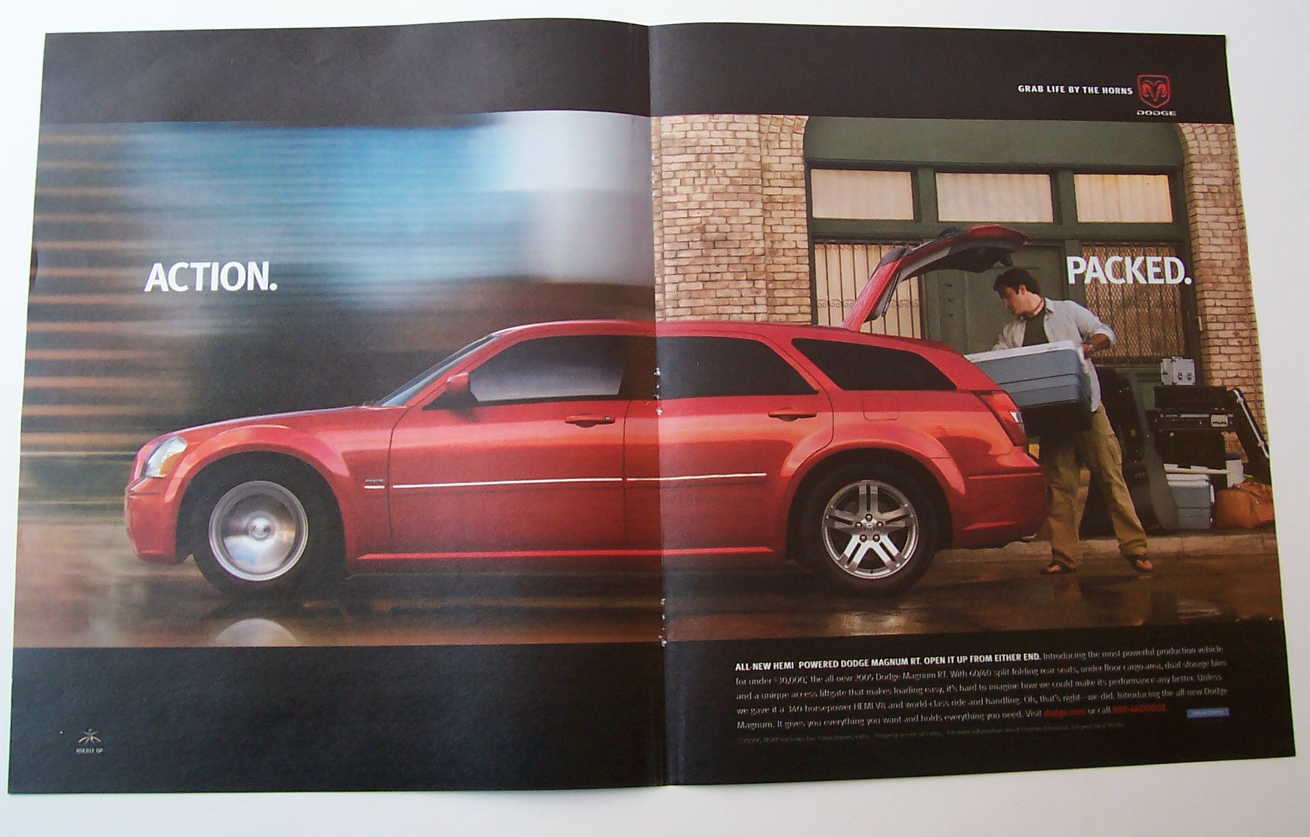 2004  Dodge  Magnum  RT