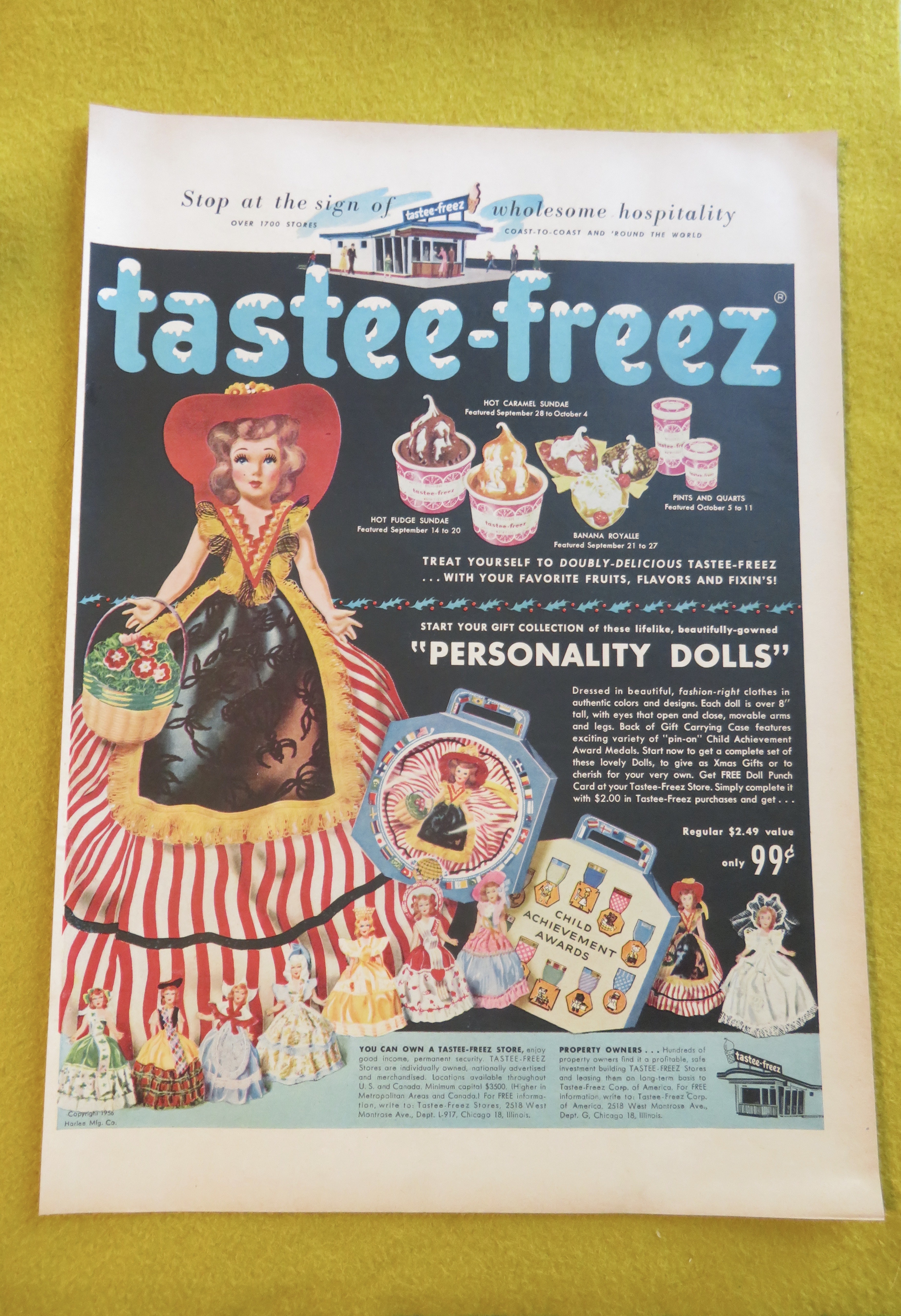 1956 Tastee Freez with a Variety of Personality Dolls